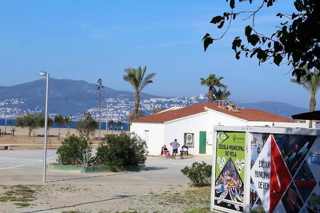 House Duplex In The Beach With Barbaque & Two Terraces One With Views Empuriabrava 0*,